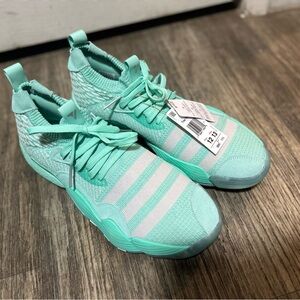 Adidas Trae Young two mint green basketball shoe brand new size 12